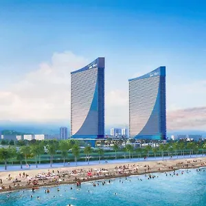 شقة فندقية Orbi City Apart, باتومي